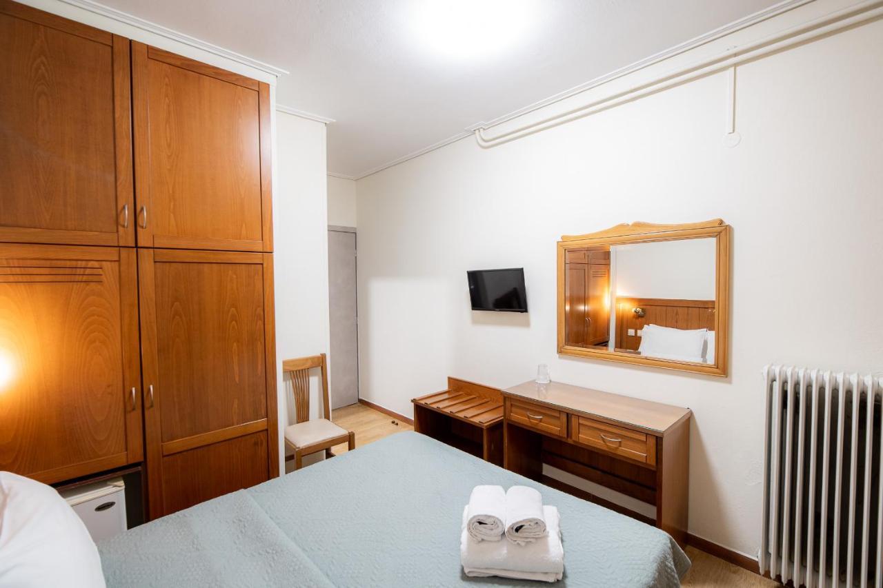 Hotel Philippos Volos Exteriör bild